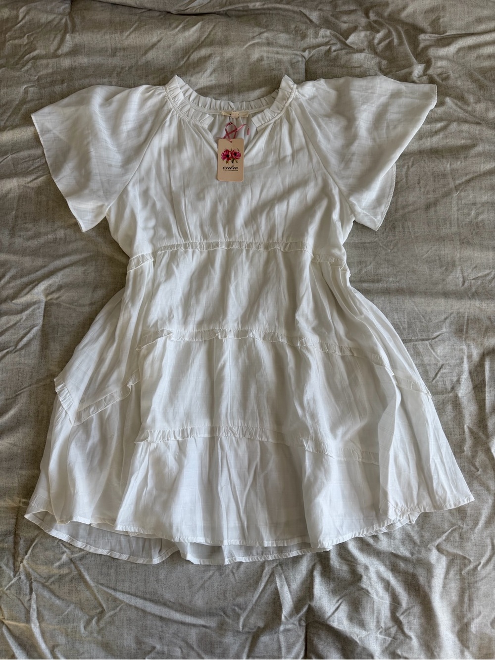 NWT Entro White Ruffle Flutter Sleeve Mini Dress (L)